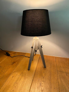Lampi þremur fótum - hæð 46 cm